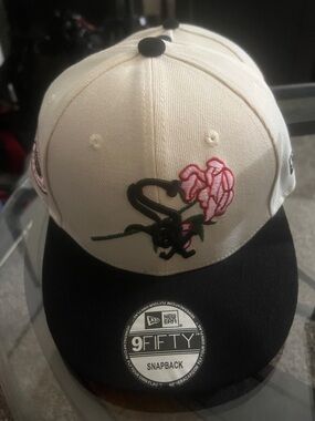 New Era Two-Tone Snapback with Pink Rose Embroidery